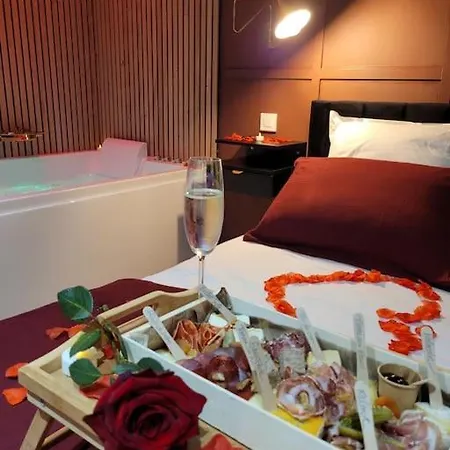 Nuit D'evasion Avec Baignoire Balneotherapie